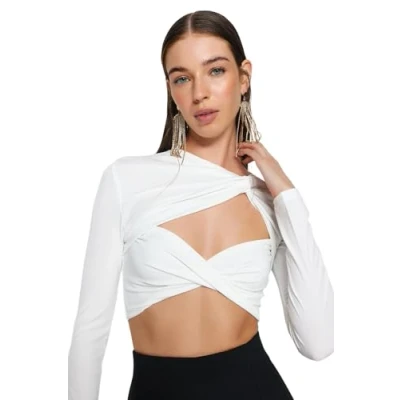 Afbeelding van Trendyol Ecru Blouse Met Cropped Voering En Uitgesneden Details Tpraw23Bz00030