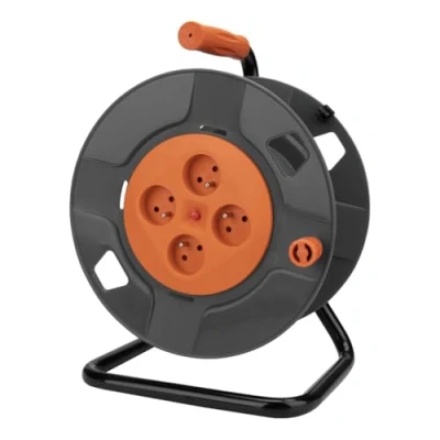 Afbeelding van Zenitech 2 P + T 16A lege stopcontactopwikkelaar met 4 stopcontacten stroomonderbreker
