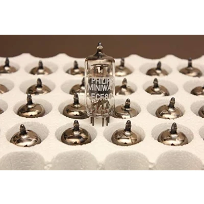 Afbeelding van ECF 80 = 6 BL 8 Elektronenbuis Triode pentode 100 V, 170 V 14 mA, 10 mA Aantal polen: 9 Fitting: Noval 1 stuk(s)