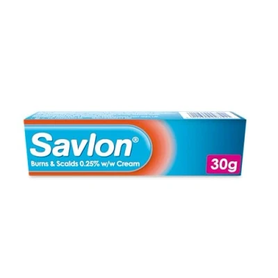 Afbeelding van Savlon Burns &amp; Scalds 0,25% w/w Cream, EHBO behandeling om effectieve verlichting te bieden voor kleine brandwonden, brandwonden en zonnebrandblaren (30 g, 1 pak)