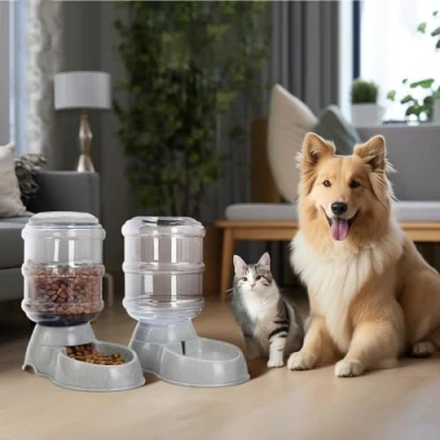 Afbeelding van Navaris Automatische Voerbak en Waterbak 3,8 l Voer Water Dispenserflessen voor Hond, Kat, Puppy, Kitten Set van 2 Donkergrijs