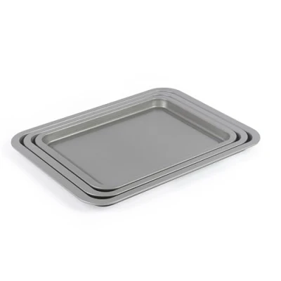Afbeelding van Salter Essentials 3 Piece Baking Tray Set Non Stick Coating, 31/35/39 cm Stackable Oven Sheets, Dishwasher Safe, Easy to Clean, Made in the UK, Durable Chip Trays, Lightweight, PFOA Free