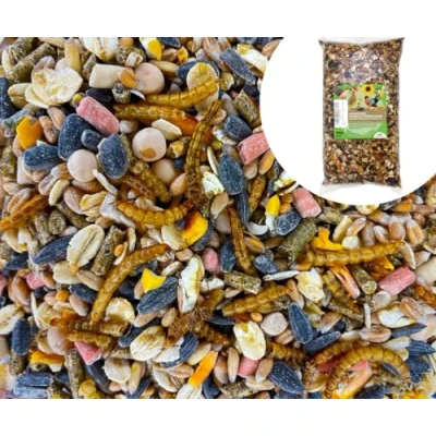 Afbeelding van UGF Vogelvoer voor wilde vogels, het hele jaar door, 800 g, wildvogelvoer met zonnebloempitten, meelwormen en negen andere ingrediënten, een unieke combinatie van ingrediënten door