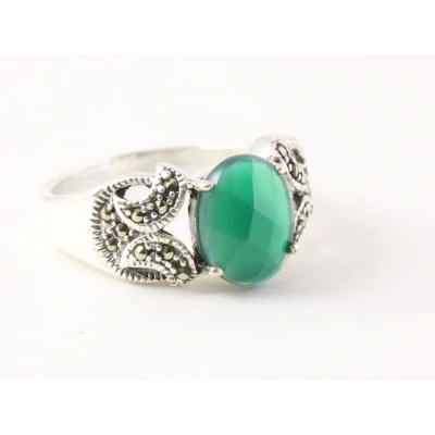 Afbeelding van Zilveren ring met groene onyx en marcasiet maat 17.5