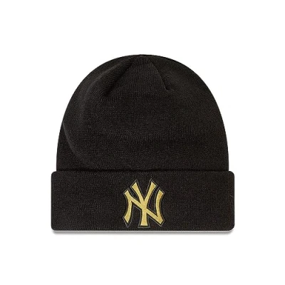 Afbeelding van New Era York Yankees MLB Black Metallic Badge Beanie One Size