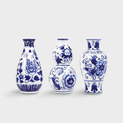 Afbeelding van &amp;Klevering Vazen Dutch Delight set van 3 Wit Blauw / 15 x Ø 6.5 15.5 7.5 cm Keramiek