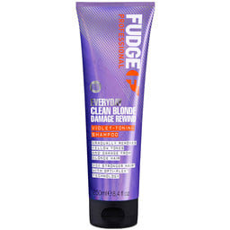 Abbildung von Fudge Everyday Clean Blonde Damage Rewind Shampoo 250 ml
