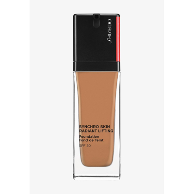 Immagine di Shiseido Synchro Skin Radiant Lifting Fondotinta 410 Sunstone 30 ml