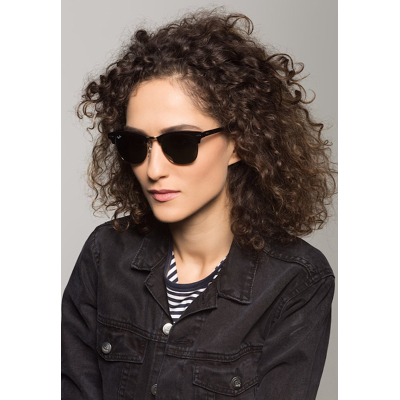 Afbeelding van Ray Ban Clubmaster Classic RB3016 W0365 49 Zonnebril