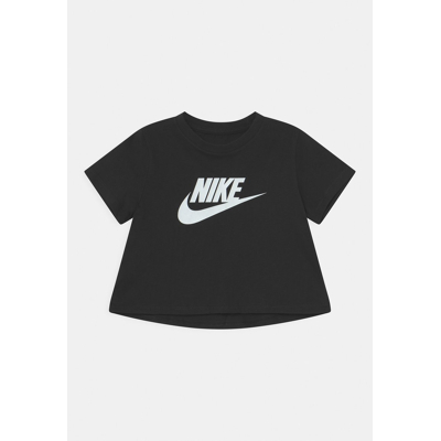 Billede af Nike Sportswear TEE CROP Futura Tshirts print til børn, Størrelse: 146/156, Black