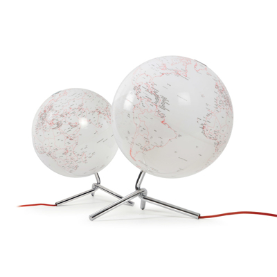 Afbeelding van Globe Nodo 30cm diameter met verlichting wit / rood