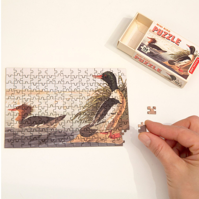 Afbeelding van Vogels Mini Puzzel 150 Stukjes van Kikkerland