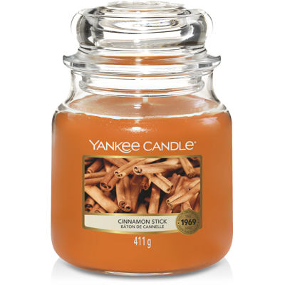 Afbeelding van Yankee Candle Geurkaars Medium Cinnamon Stick 13 cm / ø 11