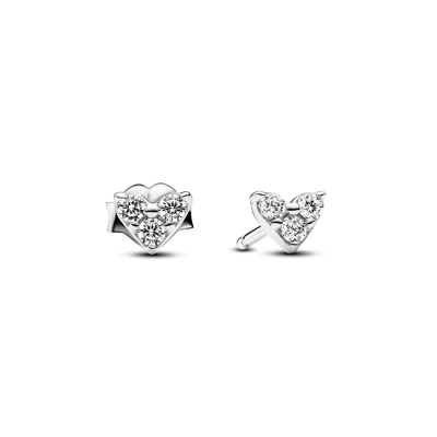 Afbeelding van Pandora 293003C01 Oorknoppen Triple Stone Heart zilver zirconia zilverkleurig wit