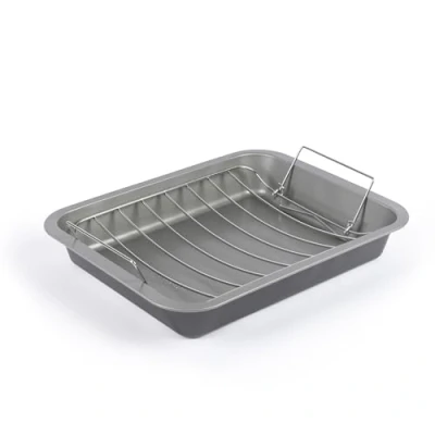 Afbeelding van Salter Essentials 41 cm Roasting Tray Non Stick Coating, Rectangular Roaster, Dishwasher Safe, Easy to Clean, Made in the UK, Durable Vegetable Pan, Lightweight, PFOA Free, BW13669
