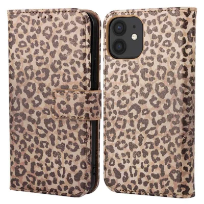 Afbeelding van Apple iPhone 11 Hoesje Kunstleder imoshion Bookcase Leopard Mood Telefoonhoesje