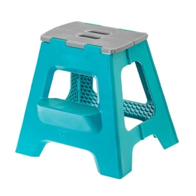 Afbeelding van VIGAR Klapkruk compact model 40 cm hoogte met trede houdt een gewicht tot 150 kg stand 80% gerecyclede kunststof ideaal voor keuken, badkamer en camping turquoise
