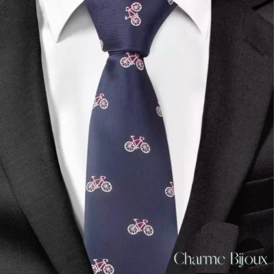 Afbeelding van Stropdas blauw met witte/roze fietsen 100% polyester Charme Bijoux
