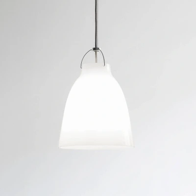 Afbeelding van FRITZ HANSEN Caravaggio P2 Opaal glas Ø 25,8