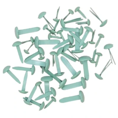 Afbeelding van Craftelier Set van 50 Brads of bindgereedschap in drie verschillende maten, ideaal voor het verfraaien etiketten decoreren kaartwaren, scrapbooking en andere knutselwerk, turquoise