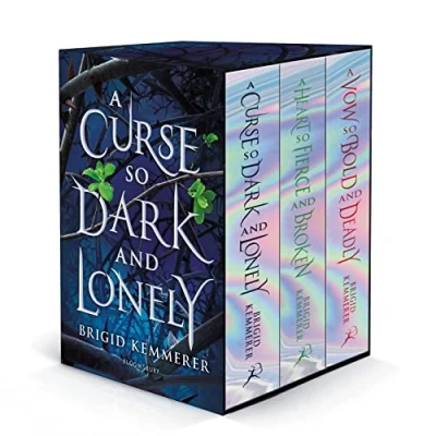 Afbeelding van A Curse So Dark and Lonely: The Complete Cursebreaker Collection