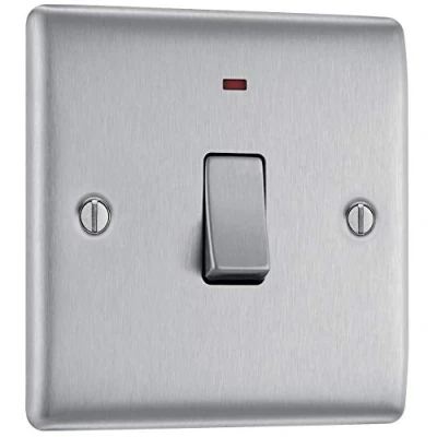 Afbeelding van BG Electrical NBS31 01 dubbele lichtschakelaar met bedrijfsindicator, geborsteld staal, 2 weg, 10AX