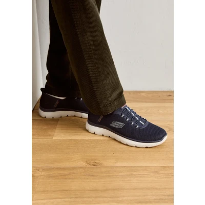 Afbeelding van Skechers Slip Ins Summits High Range 232457 NVY, Mannen, Marineblauw, Sneakers, maat: 42,5