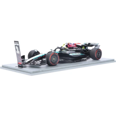 Afbeelding van Mercedes AMG F1 W15 E Performance Spark Modelauto 1:18 2024 Lewis Hamilton PETRONAS
