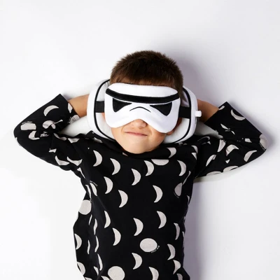 Afbeelding van Pluche Reiskussen Met Slaapmasker, Stormtrooper