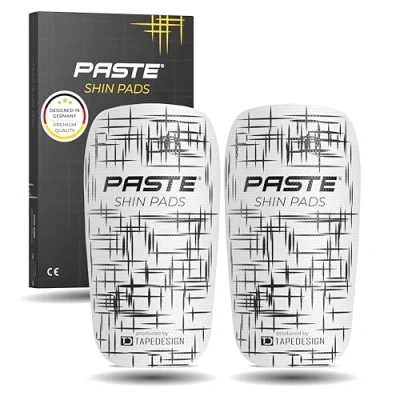 Afbeelding van PASTE® scheenbeschermers voor voetbal, heren, dames en kinderen, custom extra licht robuust individueel aanpasbaar met bekleding vederlicht klein Shin Pads wit