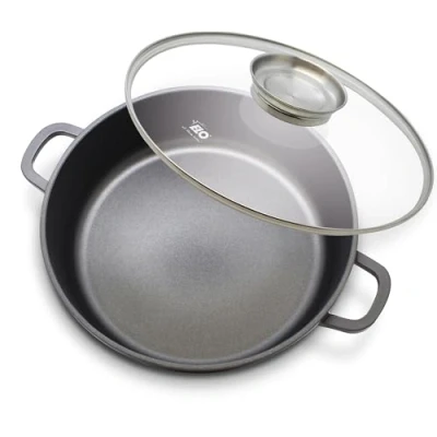 Afbeelding van ELO Serveerpan 24 cm gegoten aluminium met glazen deksel hoogwaardige anti aanbakpan PFAS vrij gecoate braadpan, inductie en aromaknop