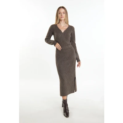 Afbeelding van DREIMASTER klassiek Dames Gebreide Rok M/L / Bruin 33% Gerecycled Polyester 26% Polyacryl 24% 14% Nylon 3% Elastaan