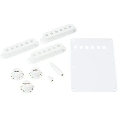 Afbeelding van Fender Strat Accessory Kit wit Gitaaronderdeel