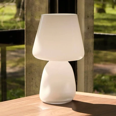 Afbeelding van HAY Apollo tafellamp van glas, wit
