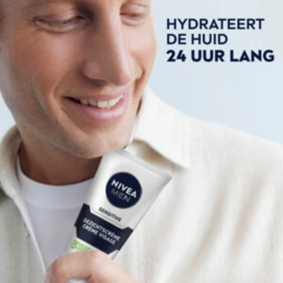 Afbeelding van 3x NIVEA Men Gezichtscrème Sensitive 75 ml