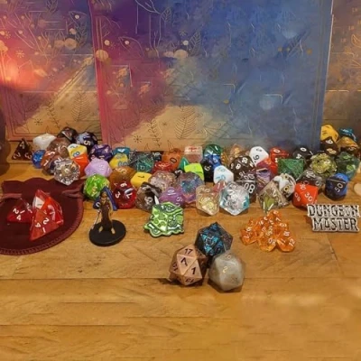 Afbeelding van DND Adventskalender Set Dice 2024, Advent Kalender for Dungeon and Dragons, 24 Dagen D&amp;D Dungeons Pathfinder RPG Gifts Tabletop Game/1032(1Set)