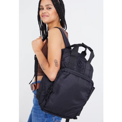Afbeelding van Levi&#039;s Womens PACK Round Rugzak, Dames, Maat: One Size, Regular black