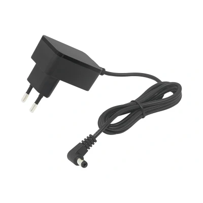 Afbeelding van Universele adapter 12V 2000mA Positieve polariteit