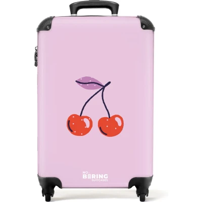 Afbeelding van NoBoringSuitcases.com® Handbagage koffer lichtgewicht Reiskoffer trolley Paars met rode kers Rolkoffer wieltjes Past binnen 55x40x20 en 55x35x25