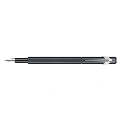 Afbeelding van caran dache vulpen 849 classic line zwart