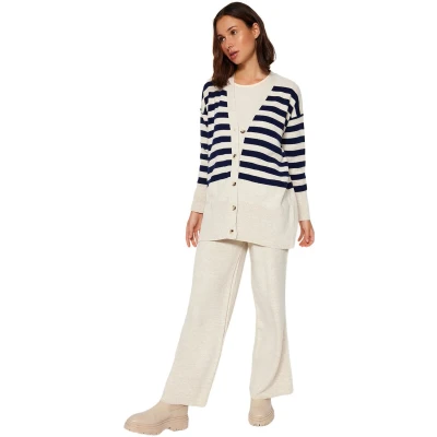Afbeelding van Trendyol Beige Knoop Gedetailleerd Jacquard Gestreept Vest Broek Gebreide Tweedelige Set Tctaw24Us00054