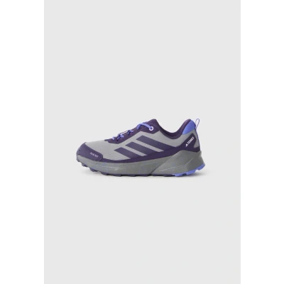 Afbeelding van Adidas Terrex Trailmaker 2 Unisex Outdoorschoenen voor kinderen, Maat: 36 2/3, Grey three/aurora plum/semi blue Textiel/ synthetisch