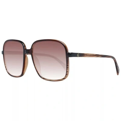 Afbeelding van Guess GF6146 45F zonnebril met bruin kleurverloop Sunglasses