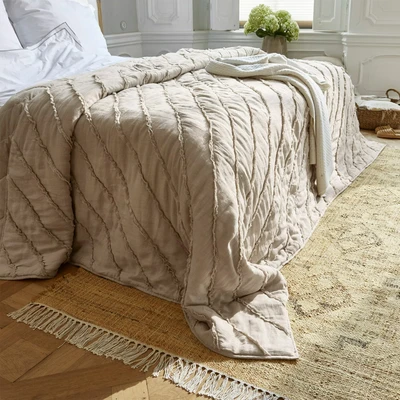 Afbeelding van LOBERON Quilt Eynden beige