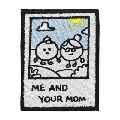 Afbeelding van Finally Home Velcro Patch Me and Your Mom Grappige klittenbandpatches, retro patches, je moeder grappig badge, old school spreuk vintage patches