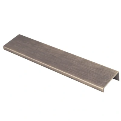Afbeelding van Fingertip Designs Greeplijst 40x200mm Antiek messing