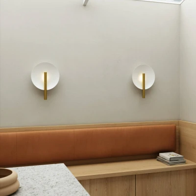Afbeelding van DFTP by Nordlux Wandlamp Furiko met schakelaar, messing/wit