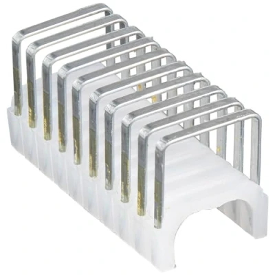 Afbeelding van Heavy Duty nietjes, 19/32 x 11/32 inch geïsoleerde nietjes voor Romex en andere kabels, Klein Tools Nietmachine nr. 450 100 003 Zilver Wit