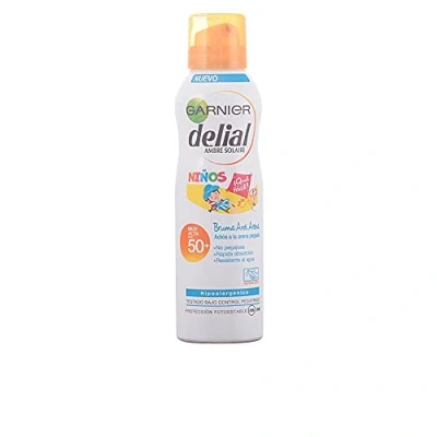 Afbeelding van GARNIER DELIAL Sensitive Advanced zonnebrandspray voor kinderen tegen zand een heldere, gevoelige huid, hoge bescherming IP50+ 150 ml