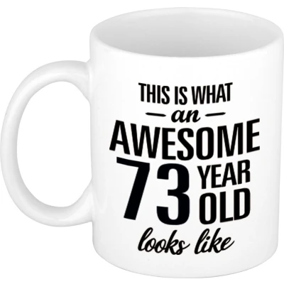 Afbeelding van Awesome 73 year cadeau mok / verjaardag beker 300 ml feest mokken